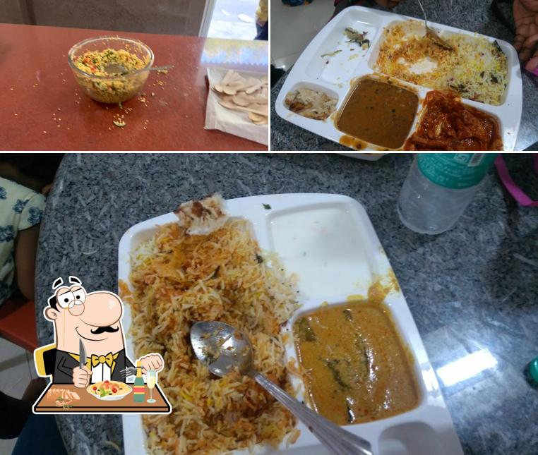 Food at Sangam Restaurant Ramoji Film City