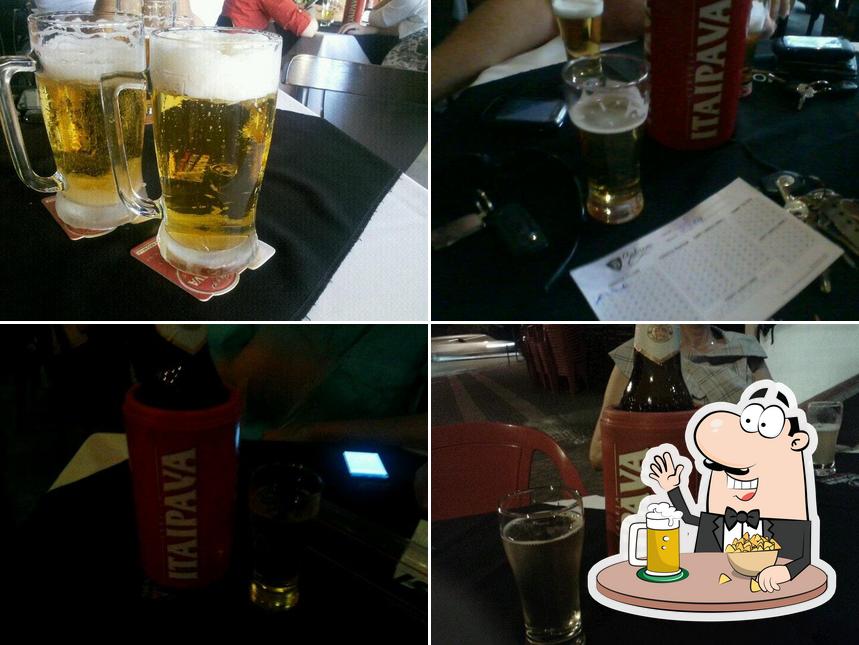 Bahrem Bar fornece uma opção de cervejas