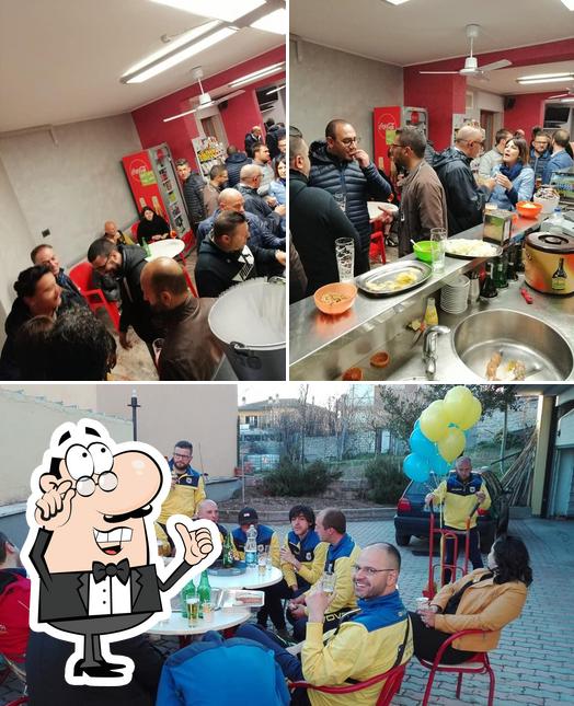Siediti a un tavolo di Bar Gelateria Del Duomo"Da Lino"