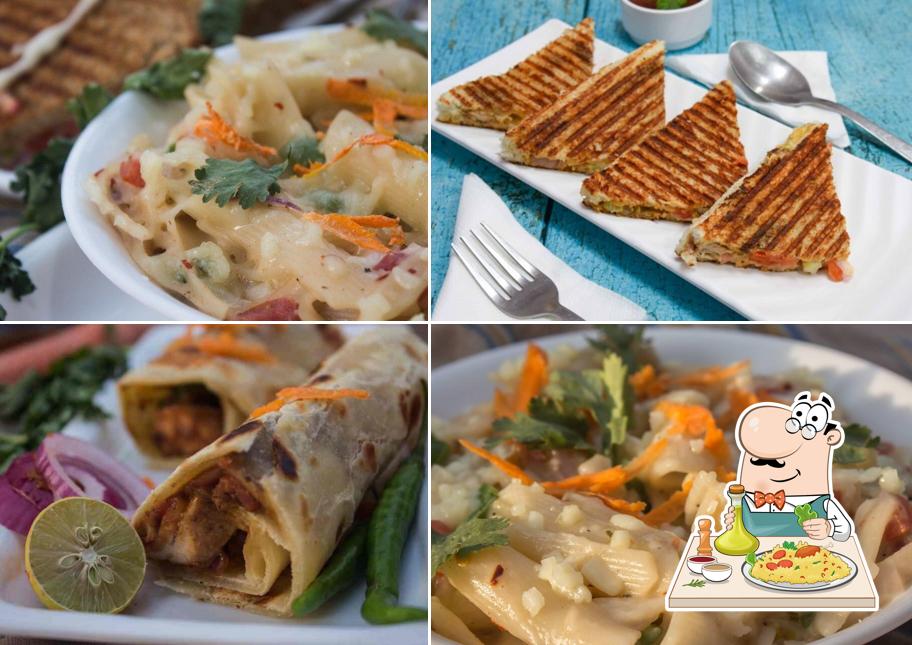 Food at CHICKPEAS & TOAST BREADS