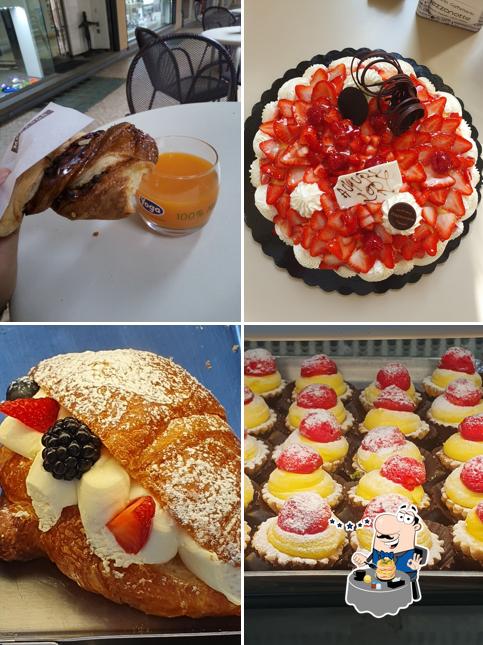 Cibo al Pasticceria Mezzanotte Di Bandini Giovanna & C. Sas