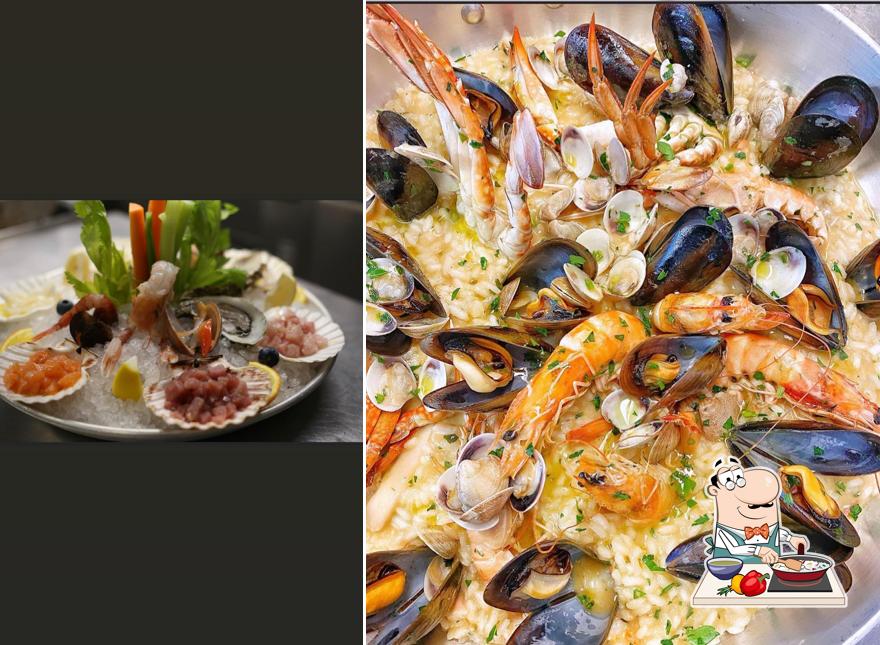 Paella al Altamareabroni Restaurant