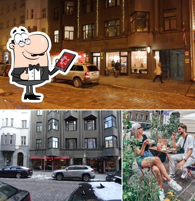 L'extérieur de bistro BALTS