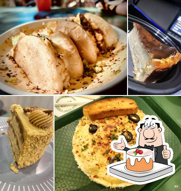 Carrot cake at India Brew House