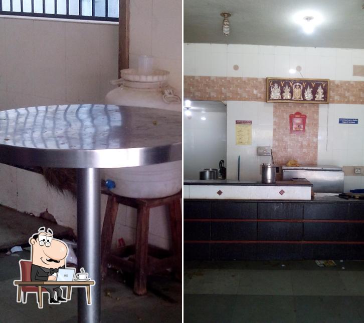 The interior of Mageswaran Tiffin, Snack & Coffee