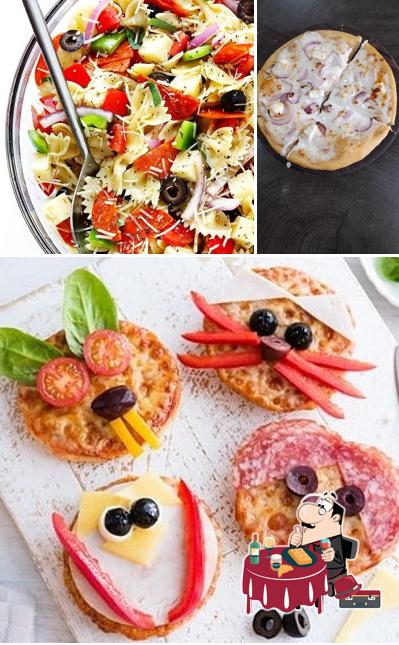 Waffles at PIZZA QUEEN SAMPLA haryana 124501