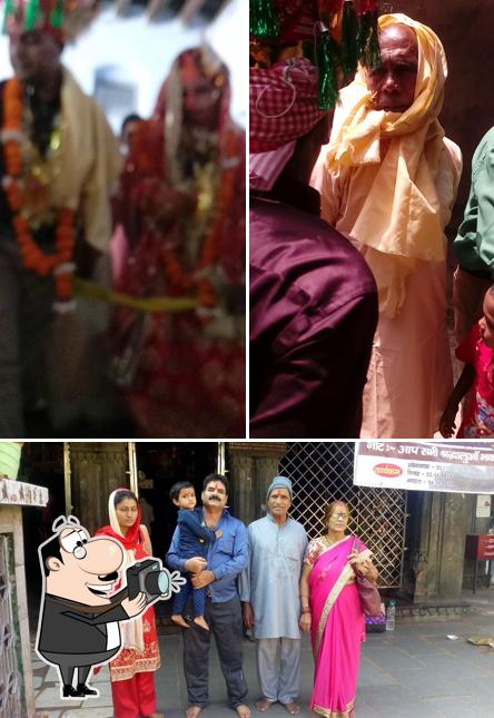 Look at the image of Shree Ganga Marwari Bhojnalaya