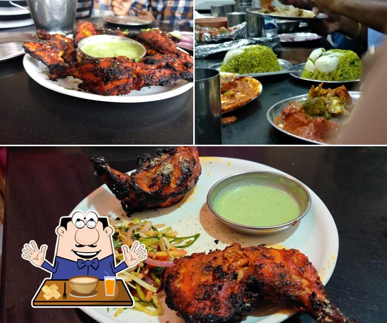 Chicken wings at Farzana Restaurant