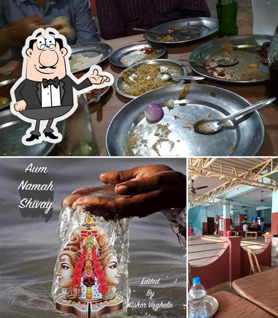 Take a seat at one of the tables at Baba Dhaba, Ladukhai, Sambalpur