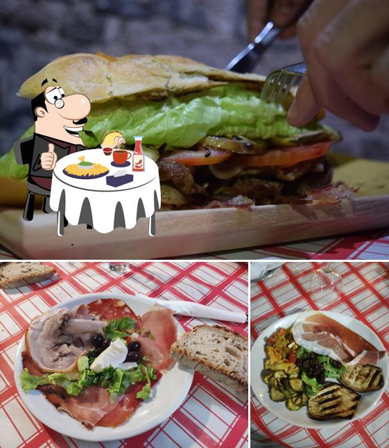 Prenditi un hamburger a La Forbice S.r.l