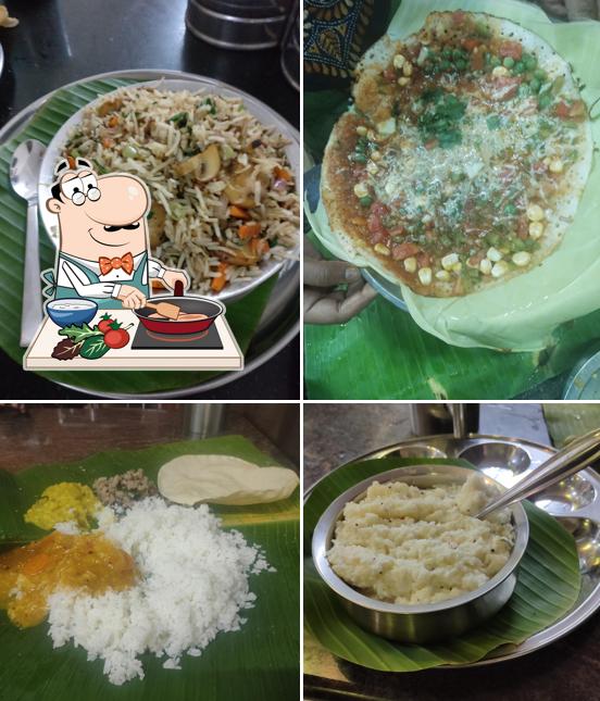 Chicken curry at Sri Abirraami Bhavan