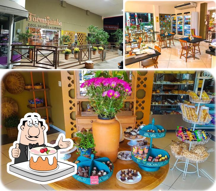 Here's a picture of Formiguinha Doçaria