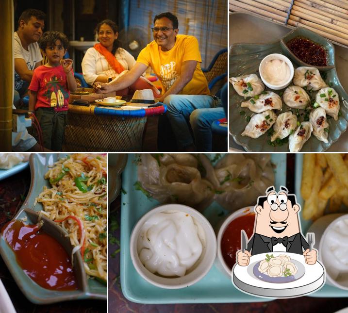 Dumplings at F-Monday Cafe