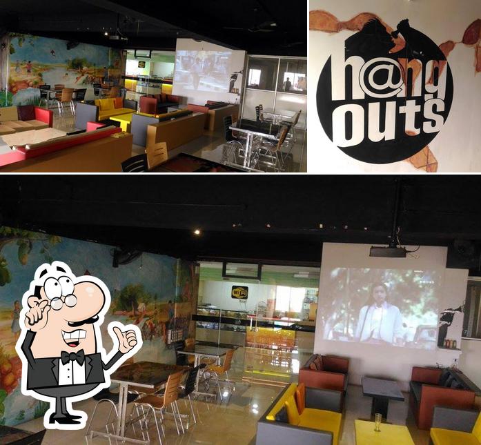The interior of Hangouts SIP SURF SNACK Perintalmanna
