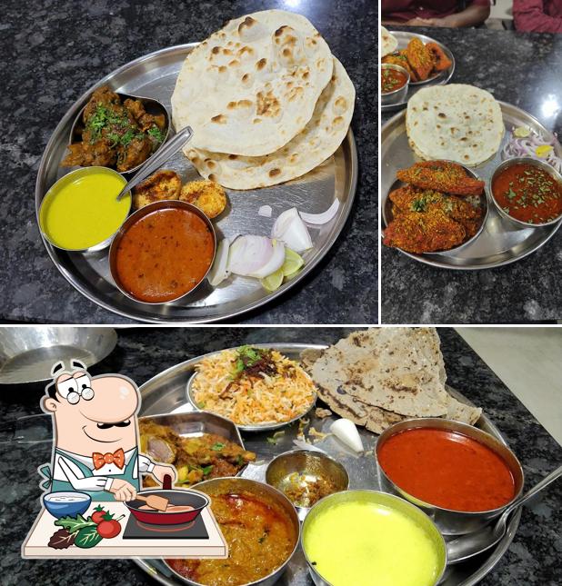 Chicken curry at Gaikwad Restaurant