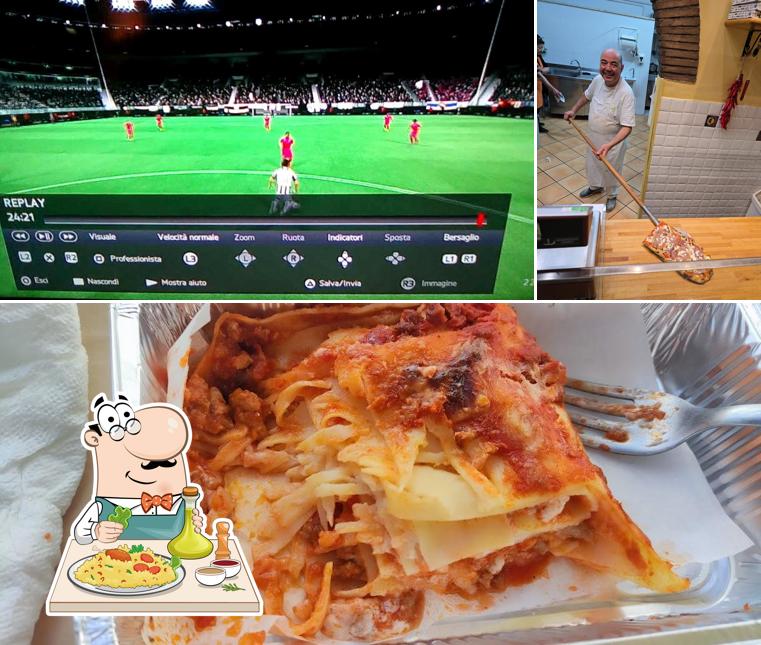 La immagine di cibo e esterno da Pizza E