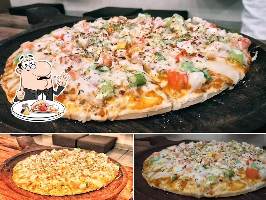 Pick pizza at Cafe Appetito