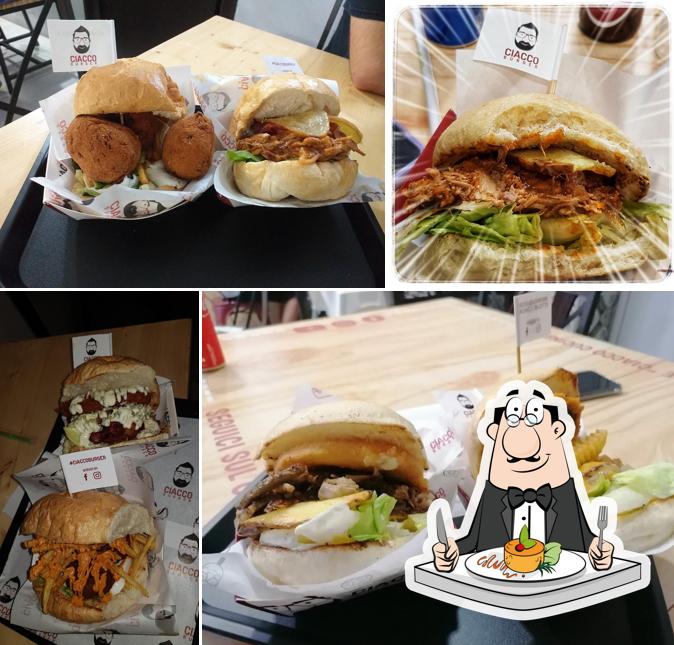 Panino con maiale stirato al Ciacco Burger