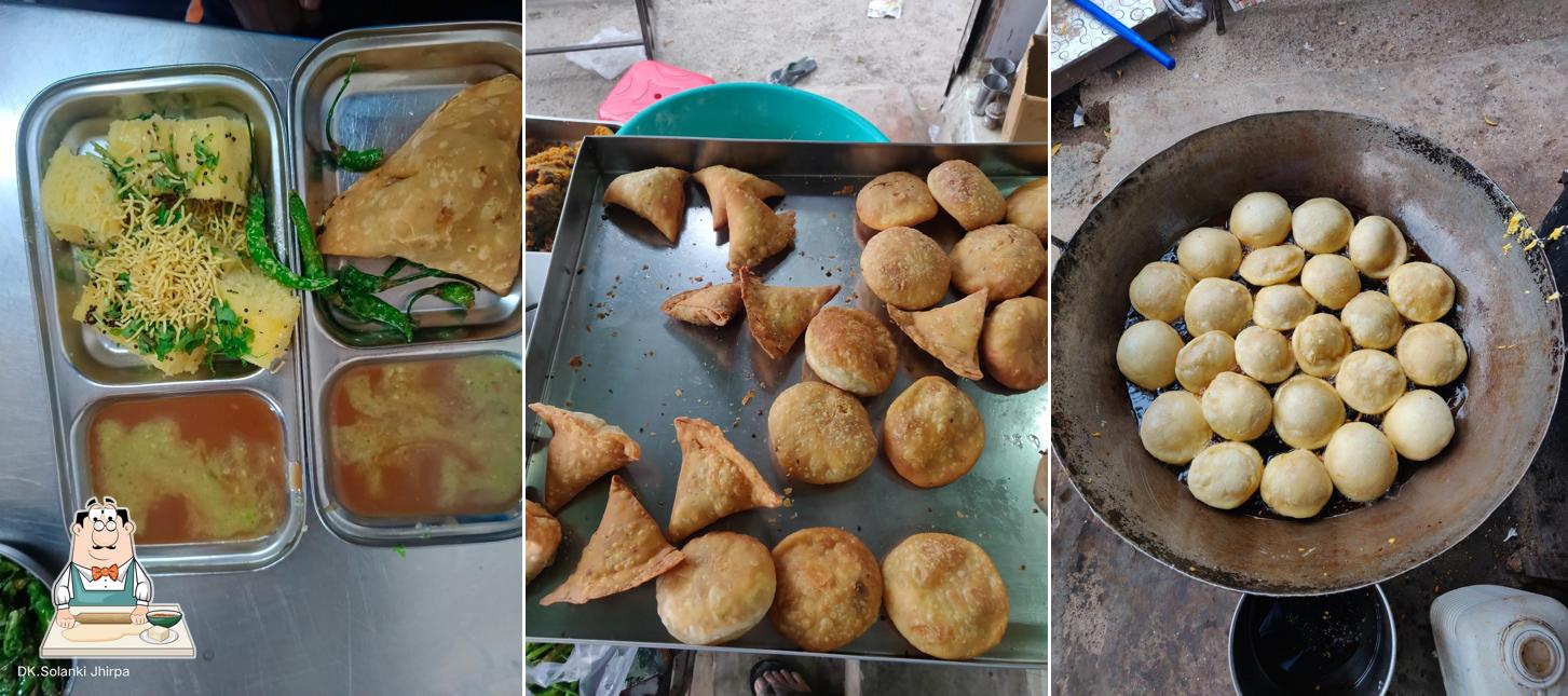 Samosa at Gujrati Sweets
