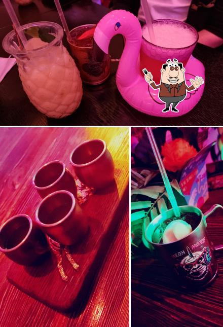 Nourriture à Neon monkey
