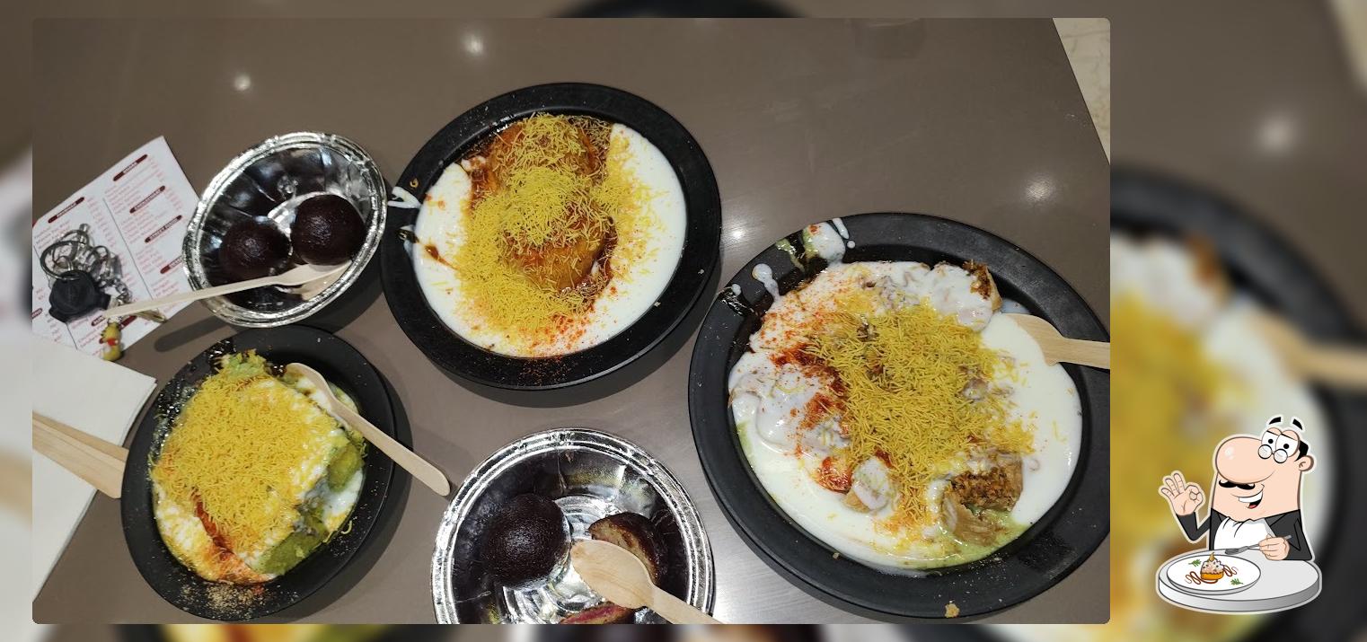 RAGHUVIR SWEETS AND NAMKEEN (Raghuveer Sweets)