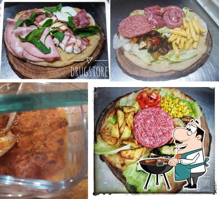 Prova i un pasto a base di carne a Drug Store