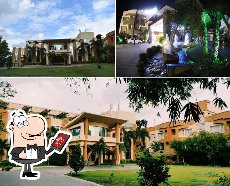 Check out how FLORA AIRPORT HOTEL AND CONVENTION CENTRE COCHIN looks outside