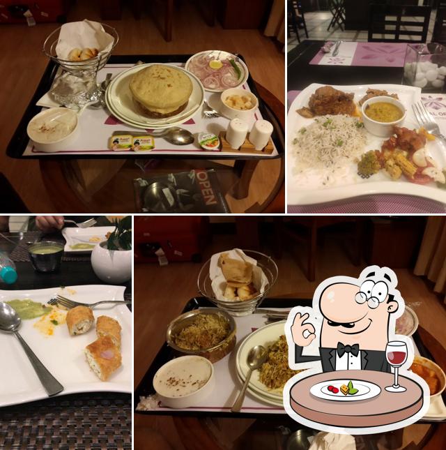 Meals at Regenta Central Klassik