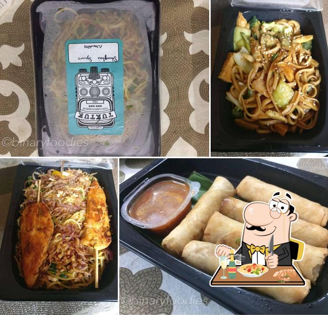 Food at TukTuk - Asian On Wheels