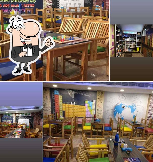 Check out how Class Bunk Cafe looks inside