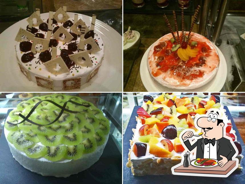 Food at The Cake Place