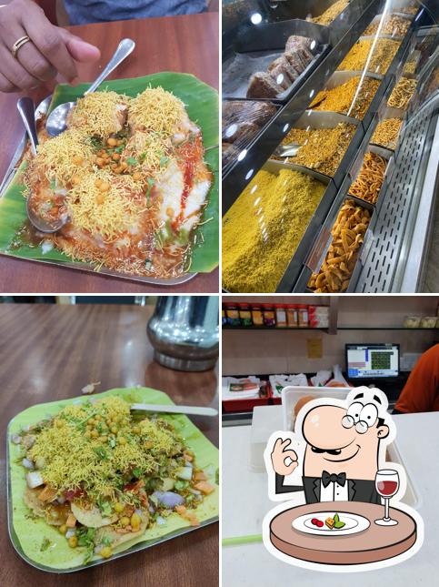 Food at Perambur Sri Srinivasa - Sweets & Restaurant