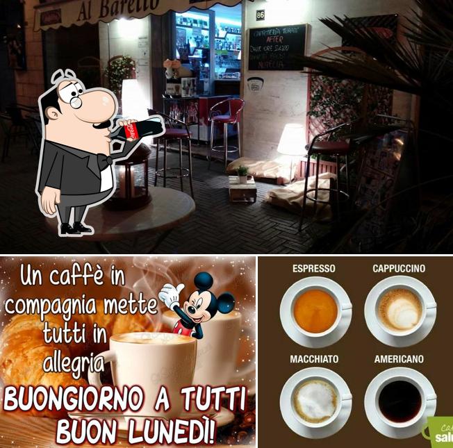 Caffetteria Turati (Al Baretto) si caratterizza per la bevanda e interni