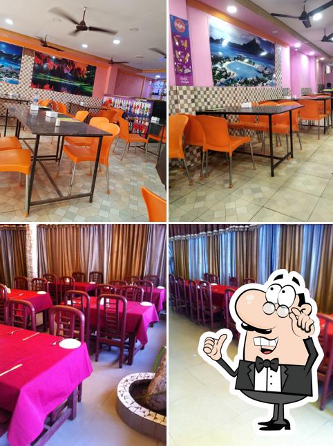 The interior of Electric Cats Restaurant & Bar