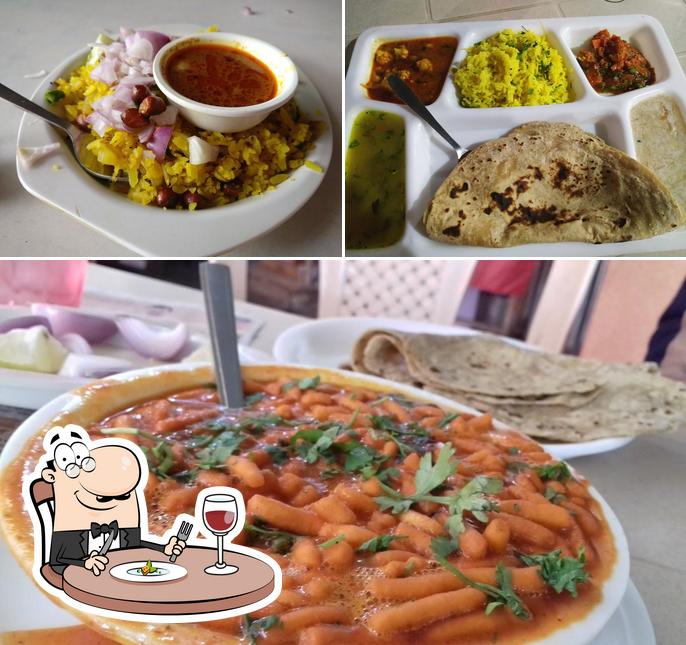 Food at Popular Veg