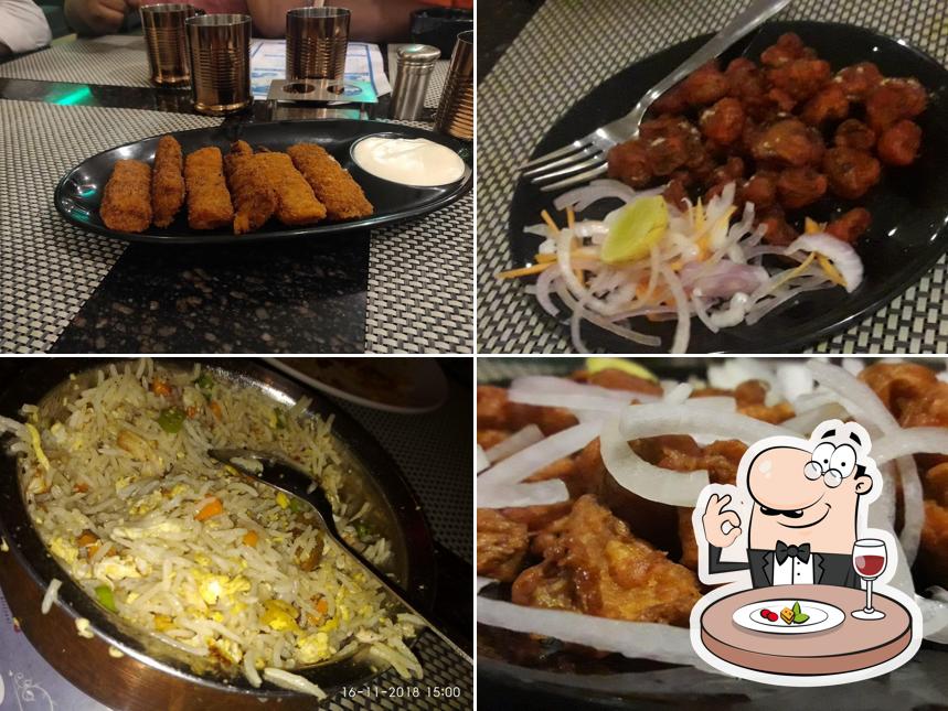 Food at aasife biriyani