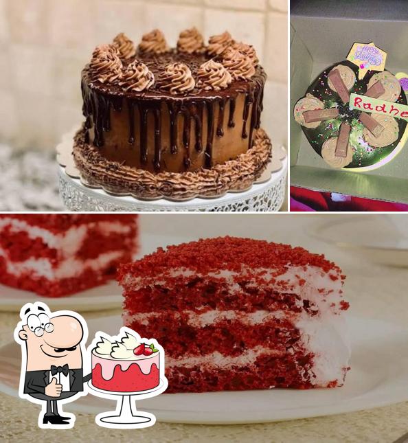 Red velvet cake at Cake house