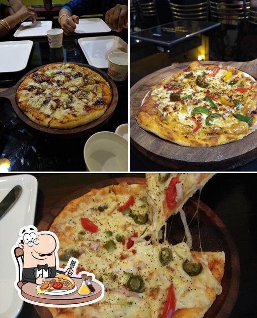 At MeltyWay, you can taste pizza