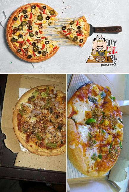 Get pizza at Pizza Hut Awadh Mall, Lucknow