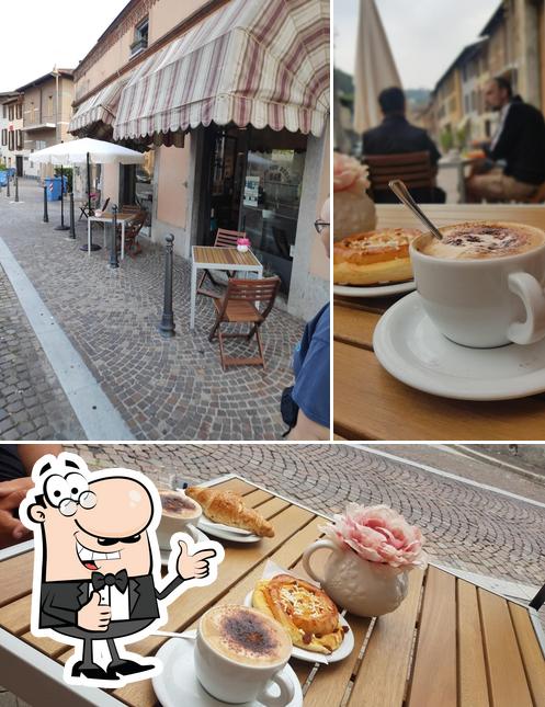 Vedi la immagine di Bar Ristorante L'Antico Borgo