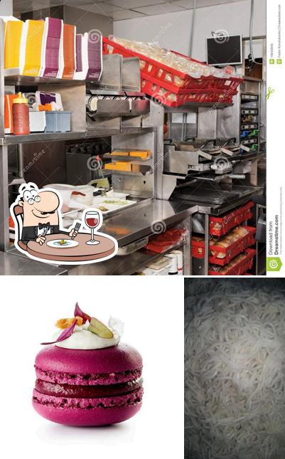 The photo of Sri Vijaya Durga Food Court’s food and interior