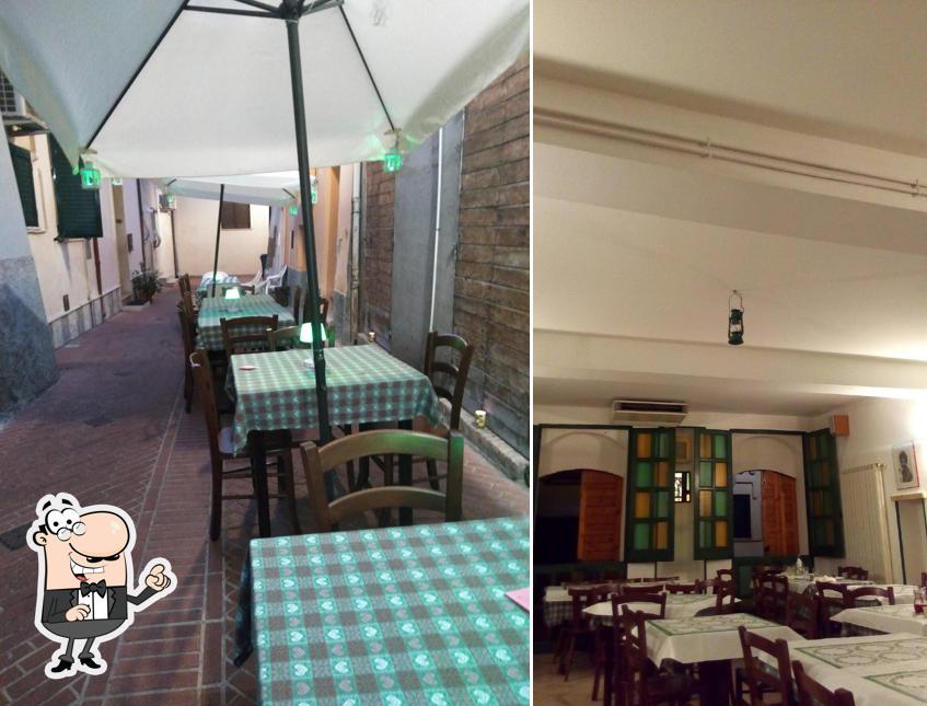 Gli interni di Pizzeria Lanterna Verde