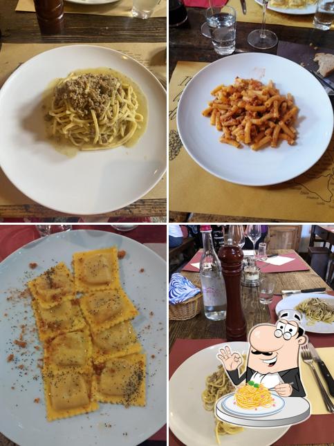 Spaghetti alla carbonara al Osteria Al Carro Armato