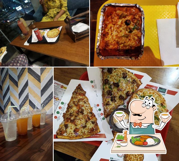 Food at La Pino'z Pizza Hitechcity