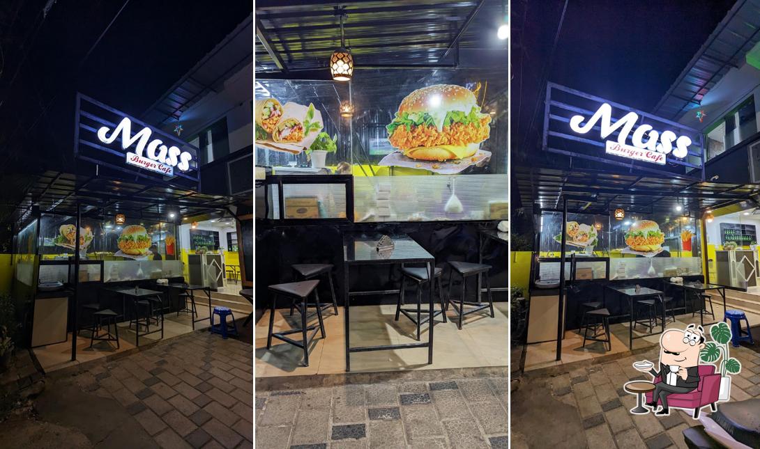 The interior of Mass burger