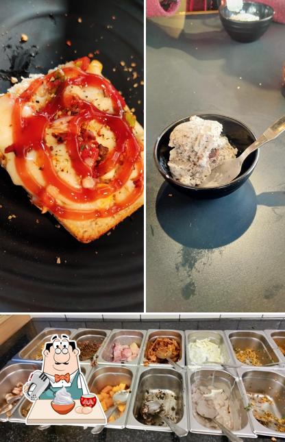 Real Paprika Kadi serves a range of desserts