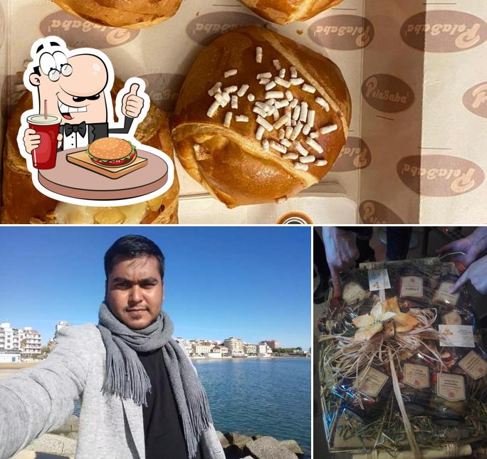 Prenditi un hamburger a Bar Nettuno