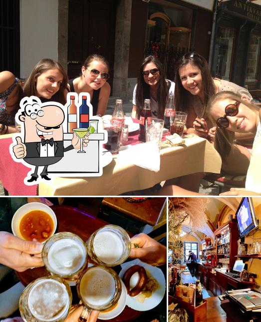 Tra le varie cose da Caffe Antico si possono trovare la bancone da bar e bevanda