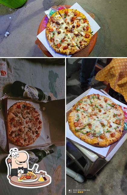 Order pizza at Feel the texture