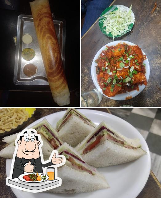 Food at Jawahar Fastfood